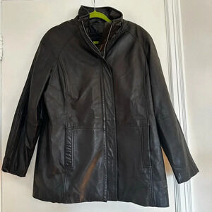 Women’s Large Roberto Rucci Black Leather Jacket. Removable Quilted Lining.